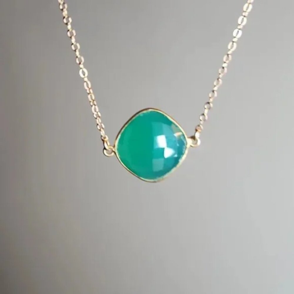 Green Onyx Pendant Necklace 14K Gold Filled